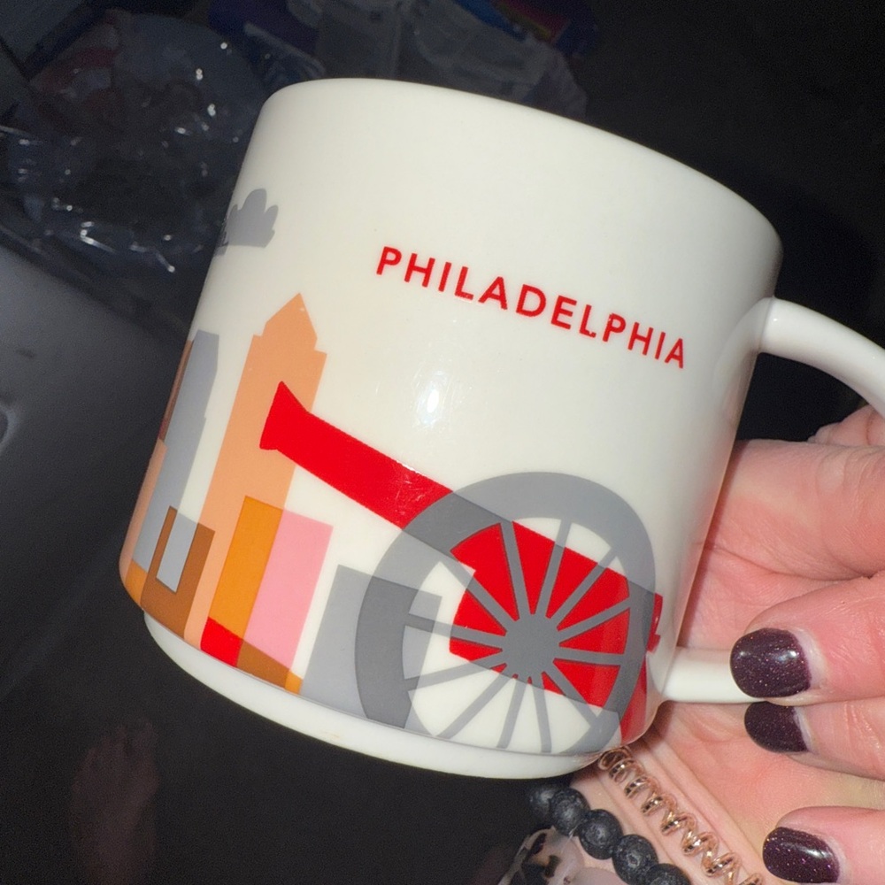 Philadelphia Skyline Mug - Red and Gray